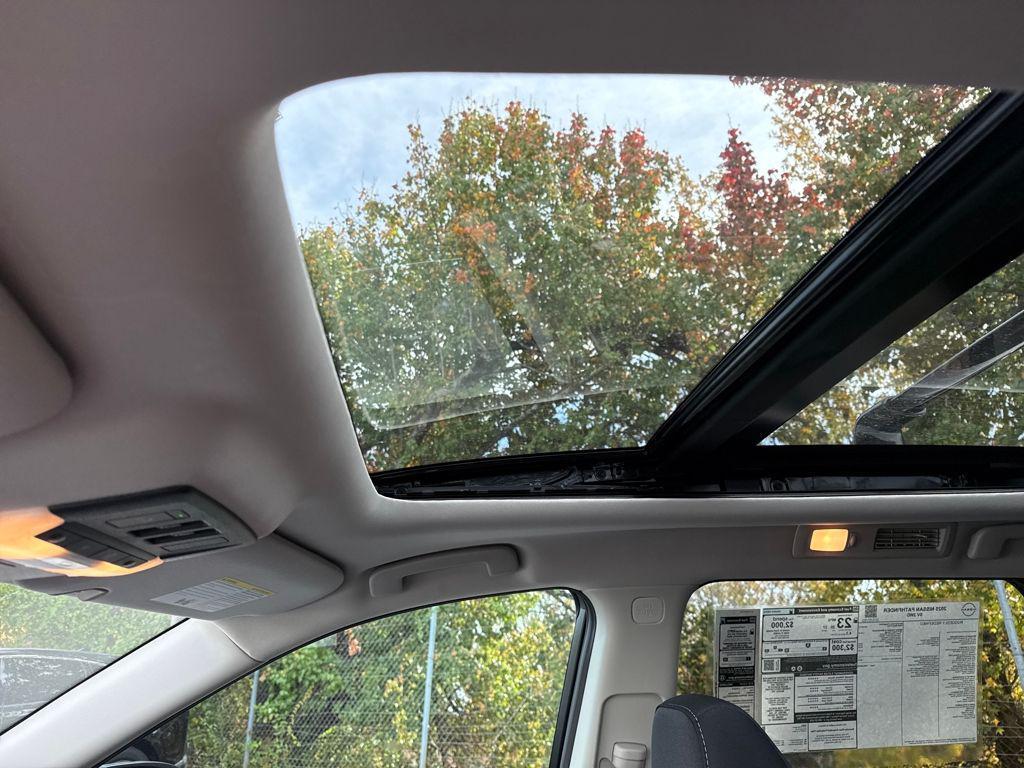 new 2025 Nissan Pathfinder car, priced at $35,340