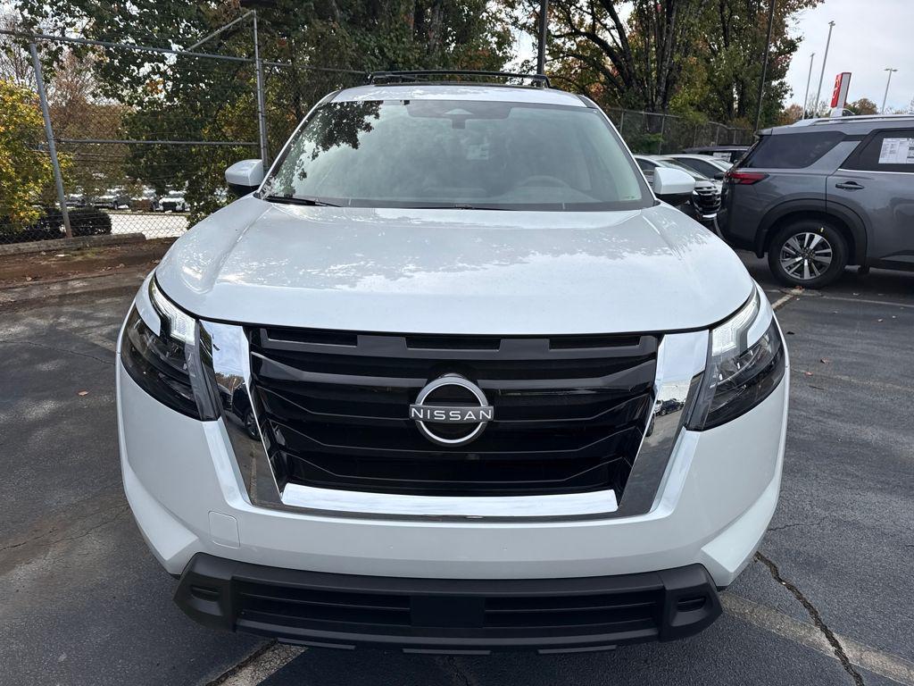 new 2025 Nissan Pathfinder car, priced at $35,340