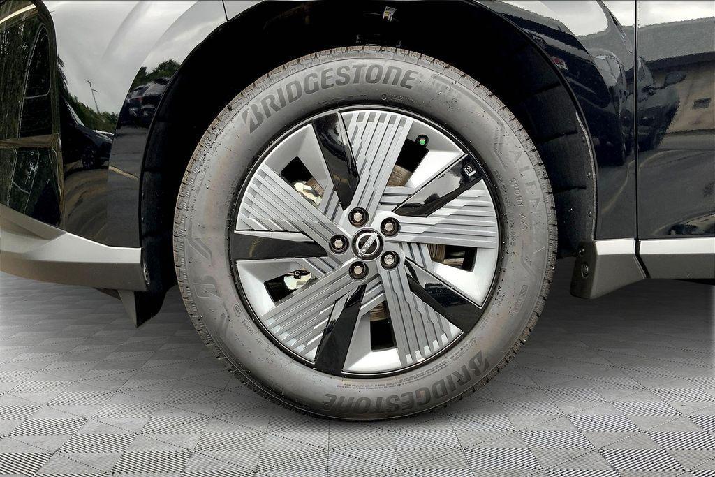 new 2025 Nissan Murano car, priced at $40,940