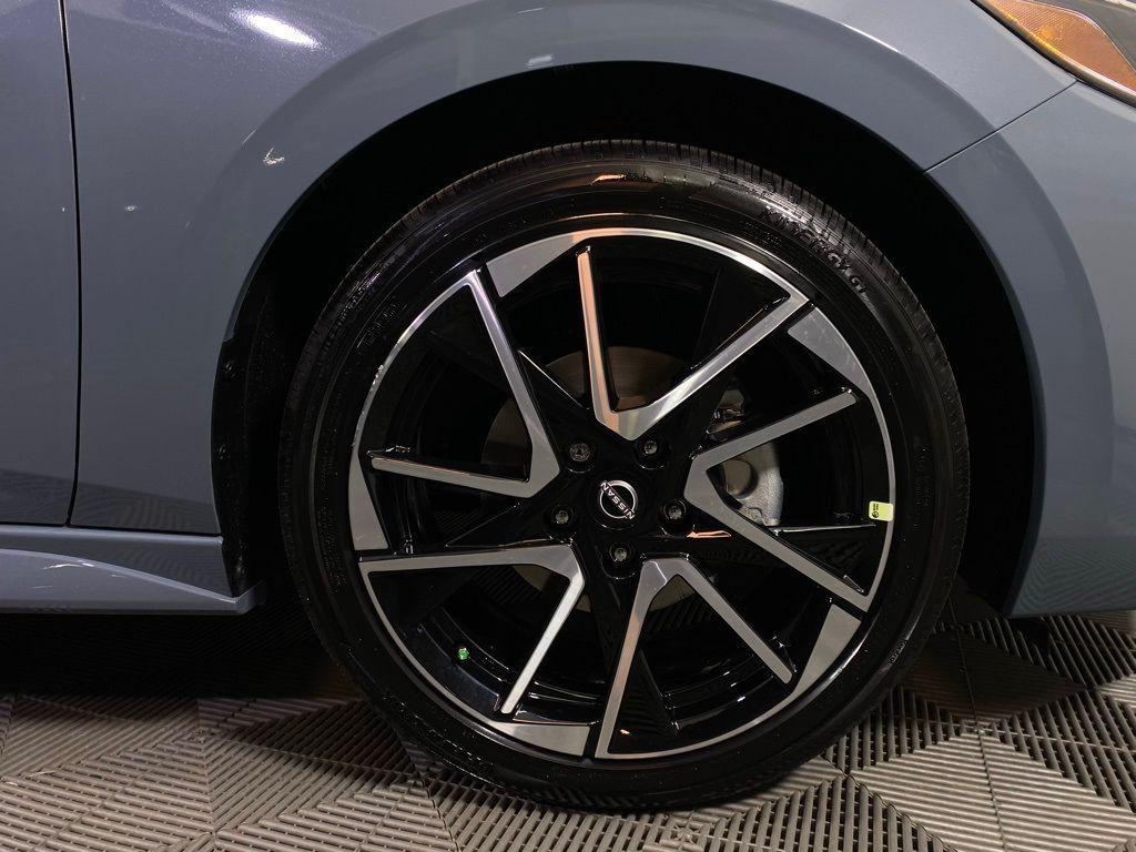 new 2025 Nissan Sentra car, priced at $23,185