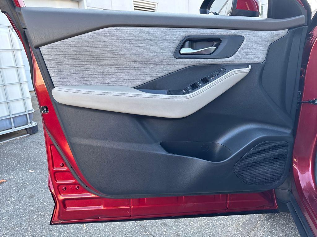 used 2023 Nissan Rogue car, priced at $23,011