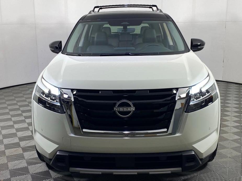 new 2024 Nissan Pathfinder car, priced at $43,060