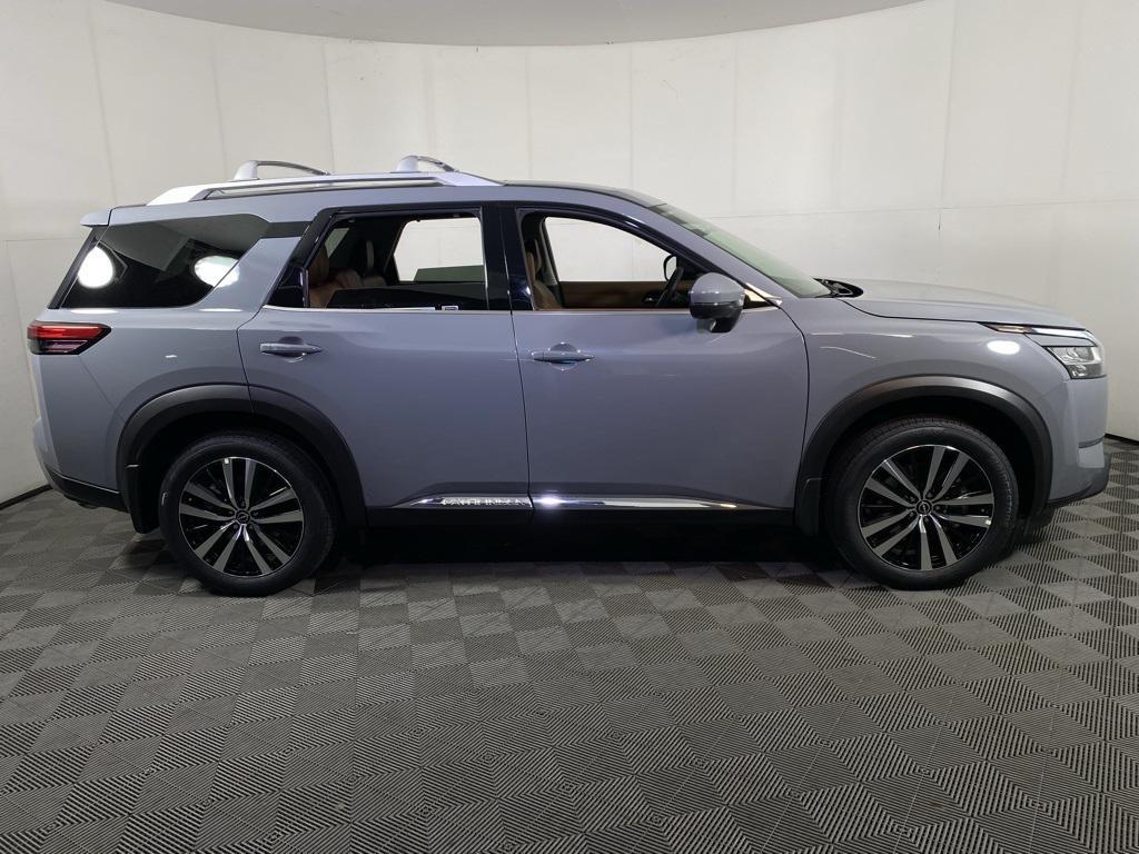 new 2025 Nissan Pathfinder car, priced at $46,822
