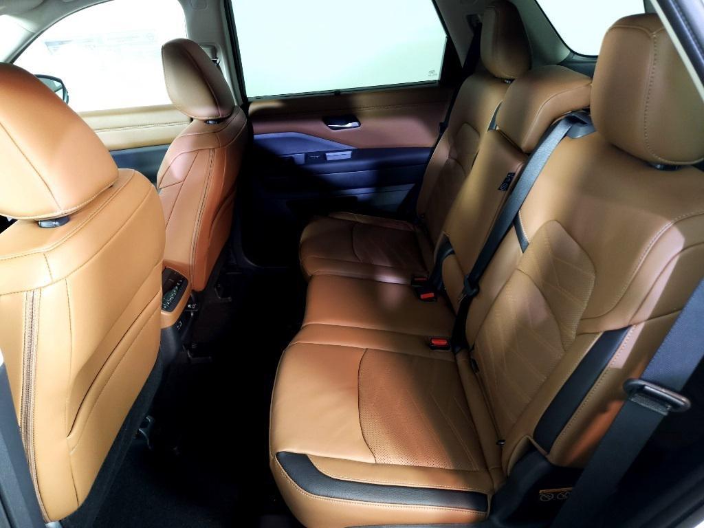 new 2025 Nissan Pathfinder car, priced at $46,822