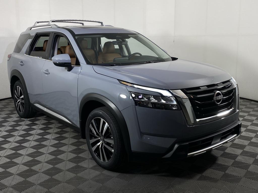 new 2025 Nissan Pathfinder car, priced at $46,822