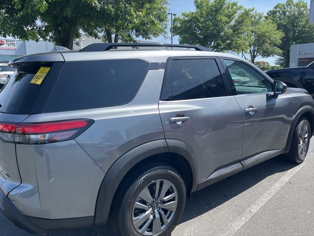 used 2024 Nissan Pathfinder car, priced at $35,000