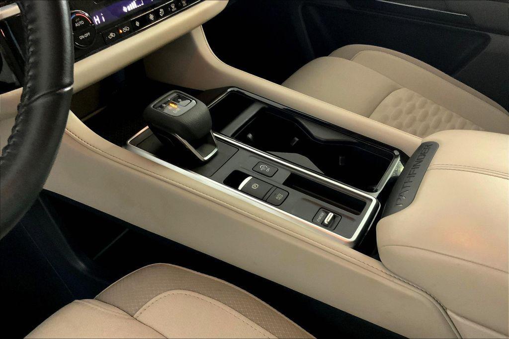 used 2022 Nissan Pathfinder car, priced at $25,015