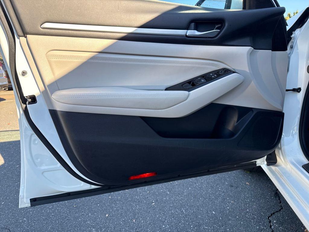 used 2020 Nissan Altima car, priced at $25,900