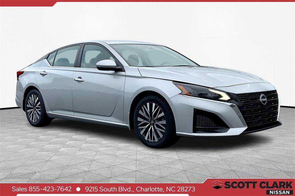 used 2023 Nissan Altima car, priced at $21,500