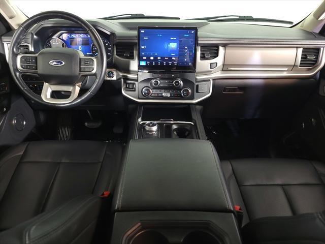 used 2023 Ford Expedition car, priced at $40,000