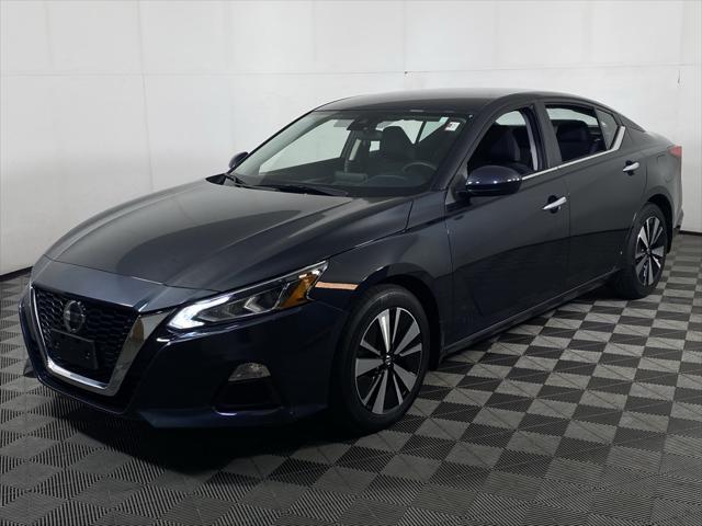 used 2021 Nissan Altima car, priced at $22,500