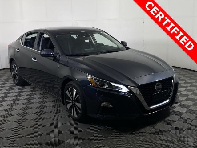 used 2021 Nissan Altima car, priced at $20,000