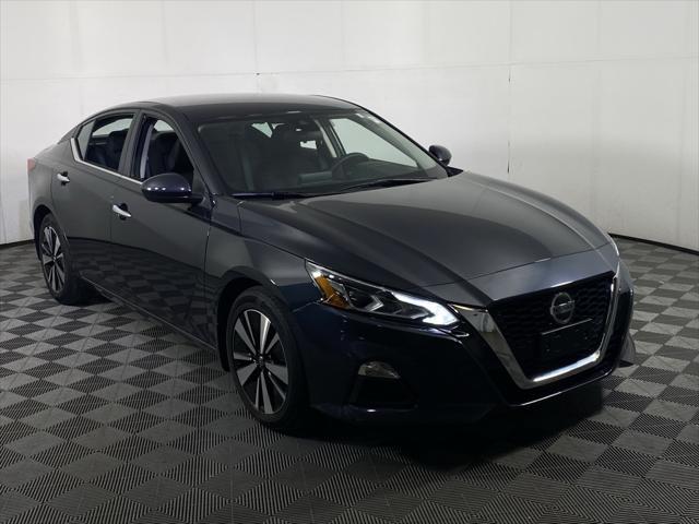 used 2021 Nissan Altima car, priced at $22,500