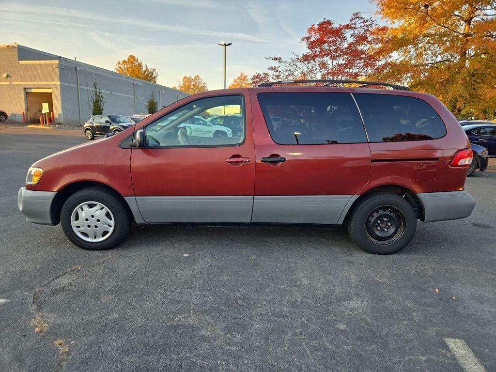 used 2001 Toyota Sienna car, priced at $6,488