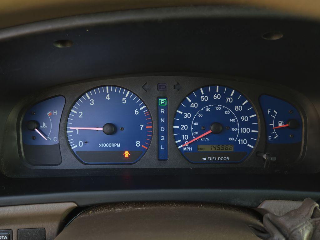 used 2001 Toyota Sienna car, priced at $6,488