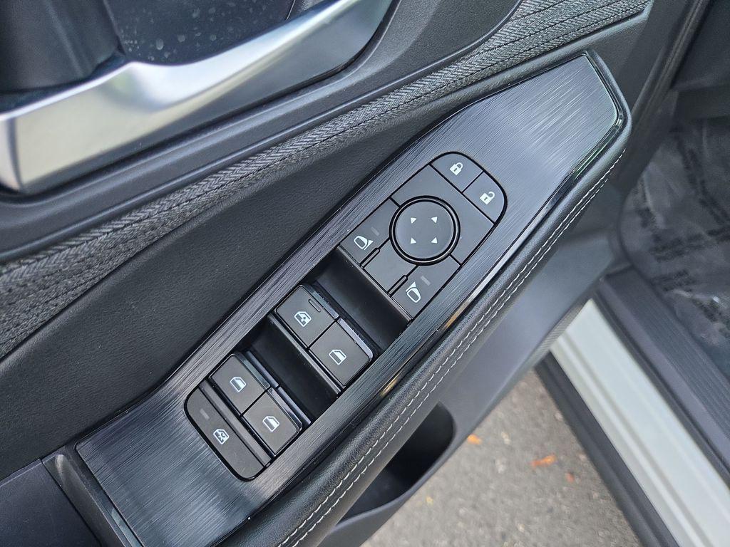 used 2022 Nissan Rogue car, priced at $18,582