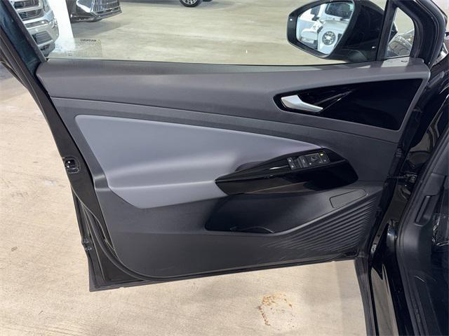 used 2022 Volkswagen ID.4 car, priced at $18,789