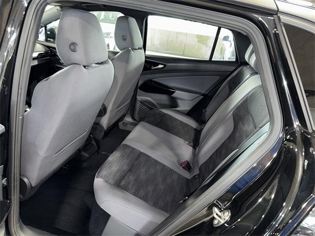 used 2022 Volkswagen ID.4 car, priced at $18,789