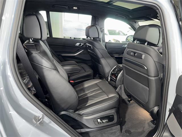new 2026 BMW X7 car, priced at $102,735