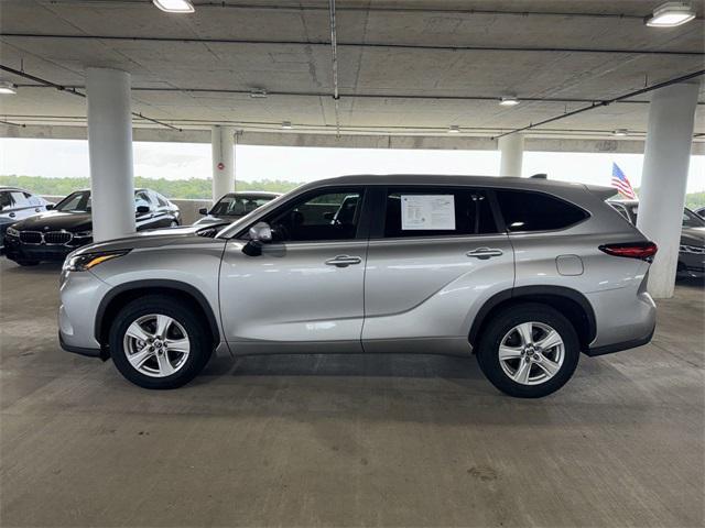 used 2023 Toyota Highlander car, priced at $33,900