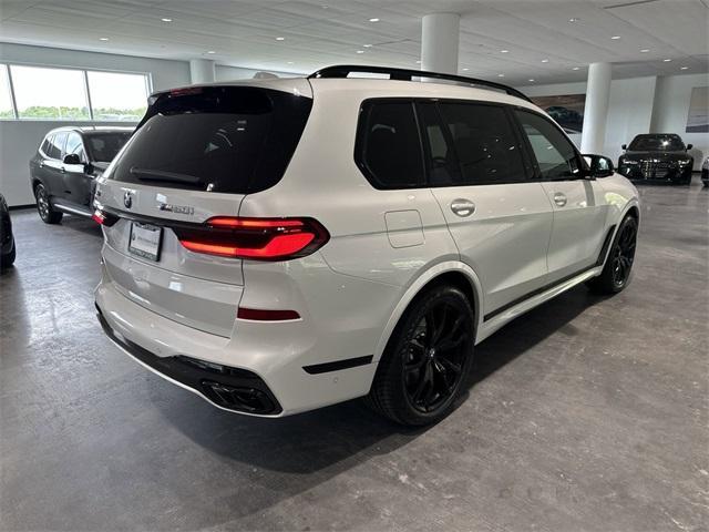 new 2025 BMW X7 car, priced at $121,470