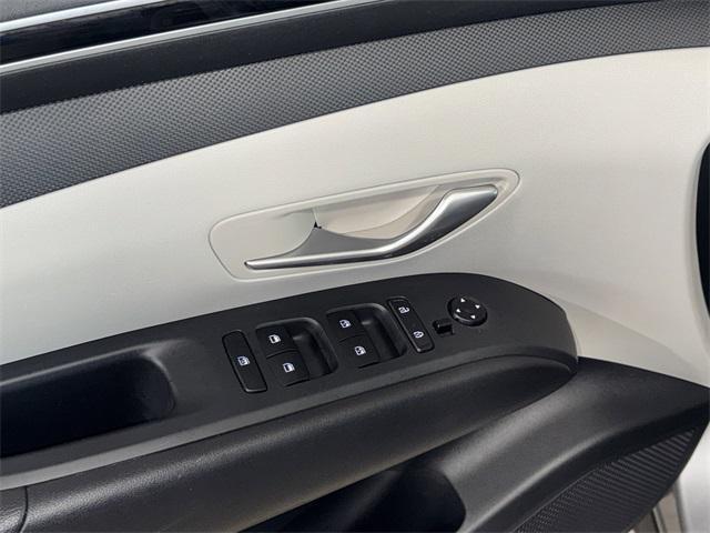 used 2022 Hyundai TUCSON Hybrid car, priced at $18,905