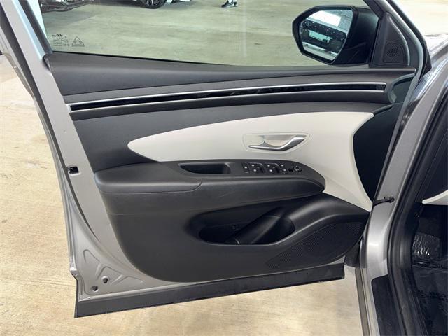 used 2022 Hyundai TUCSON Hybrid car, priced at $18,905