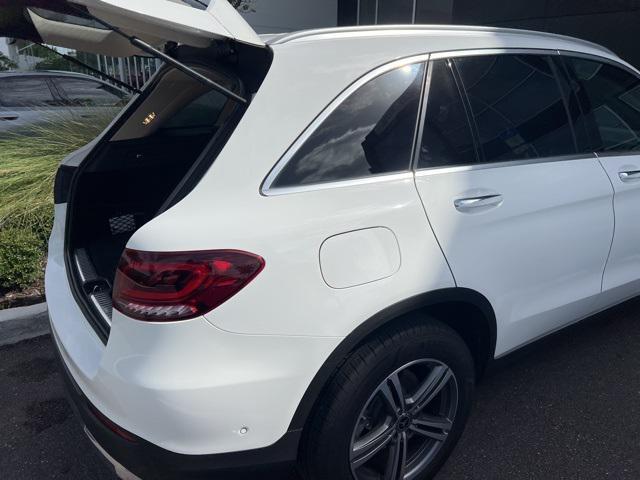 used 2020 Mercedes-Benz GLC 300 car, priced at $26,900