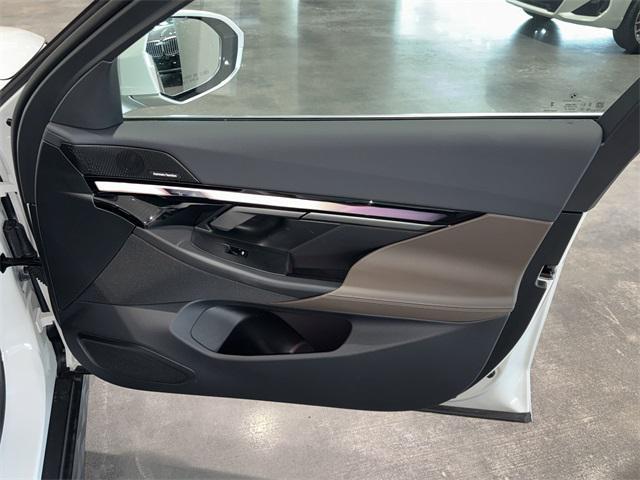 new 2025 BMW i5 car