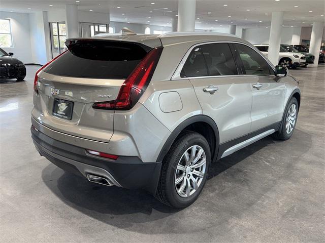 used 2022 Cadillac XT4 car, priced at $26,500