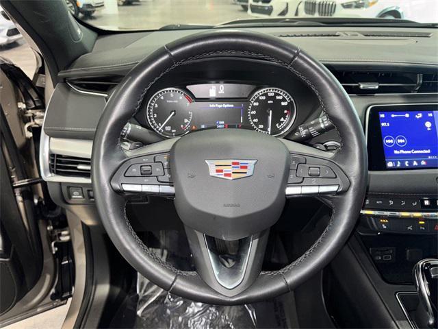 used 2022 Cadillac XT4 car, priced at $26,500