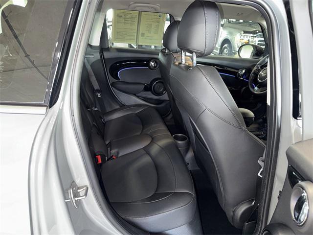 used 2023 MINI Hardtop car, priced at $26,140