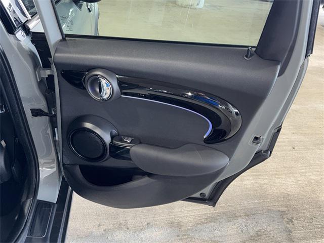 used 2023 MINI Hardtop car, priced at $26,140