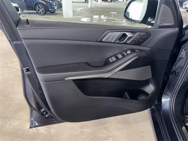 used 2022 BMW X7 car, priced at $56,400