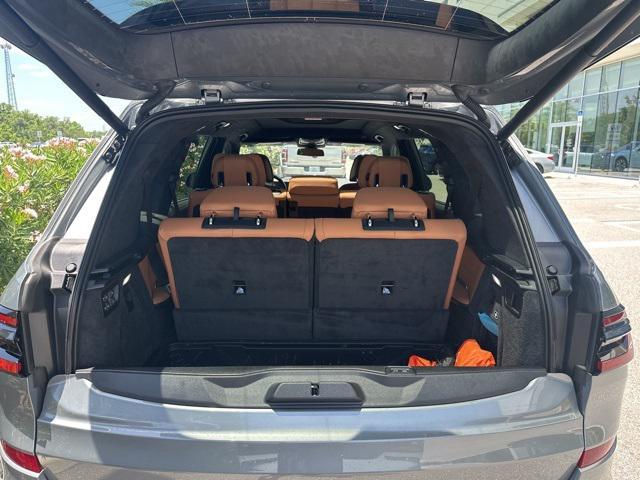 used 2025 BMW X7 car, priced at $89,700