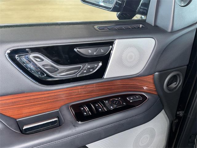 used 2024 Lincoln Navigator car, priced at $77,889