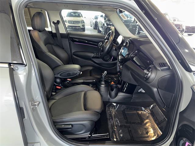 used 2023 MINI Hardtop car, priced at $24,980