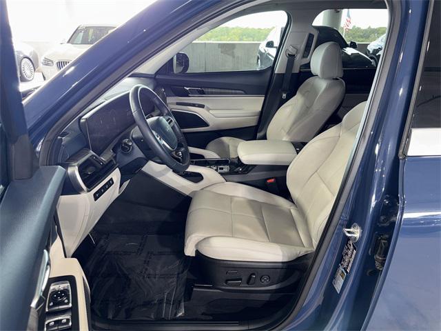 used 2023 Kia Telluride car, priced at $32,920