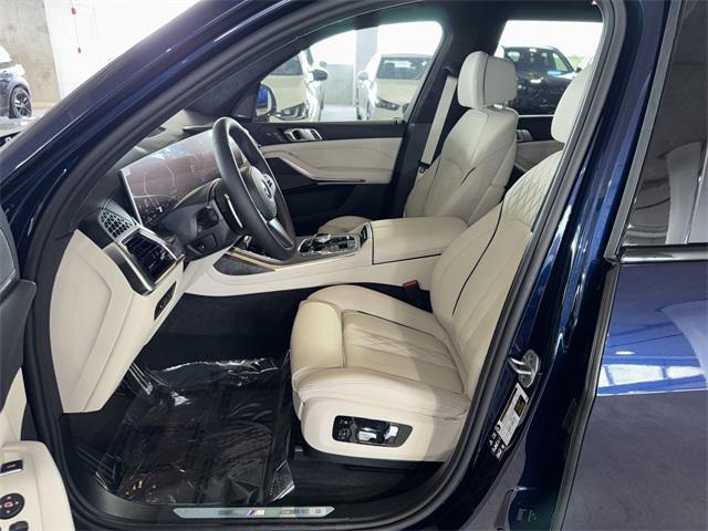 new 2026 BMW X7 car, priced at $107,385
