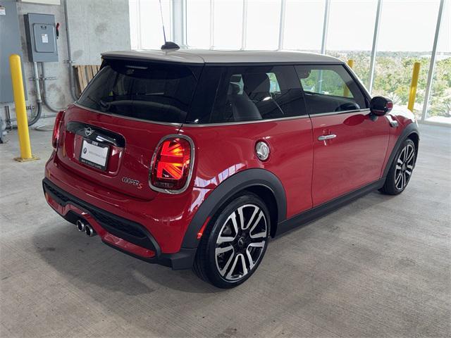 used 2022 MINI Hardtop car, priced at $25,475