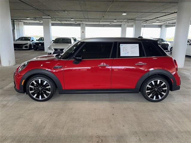 used 2024 MINI Hardtop car, priced at $33,700