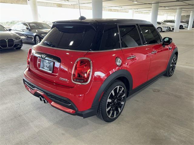 used 2024 MINI Hardtop car, priced at $33,700