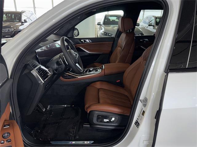new 2026 BMW X7 car, priced at $102,735