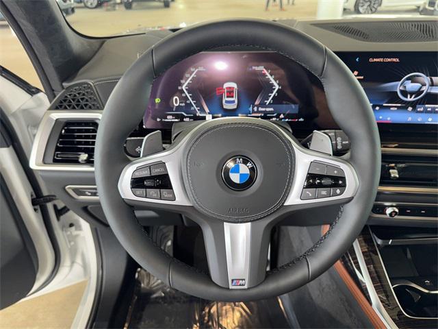 new 2026 BMW X7 car, priced at $102,735
