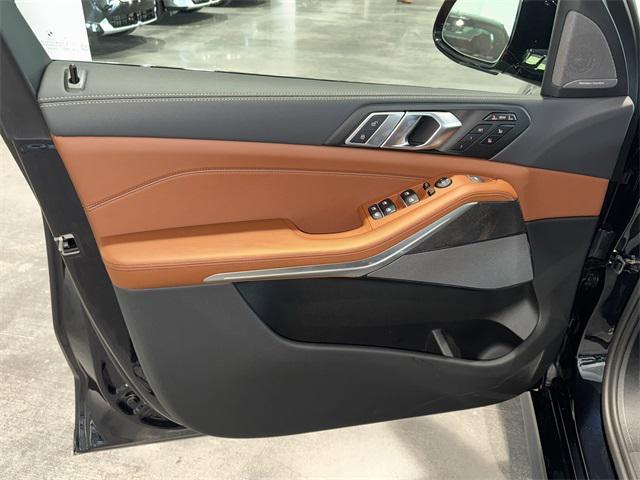 new 2026 BMW X7 car, priced at $103,735
