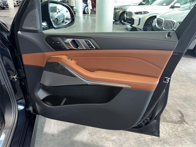 new 2026 BMW X7 car, priced at $103,735