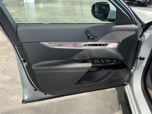 new 2025 BMW 740 car, priced at $107,985
