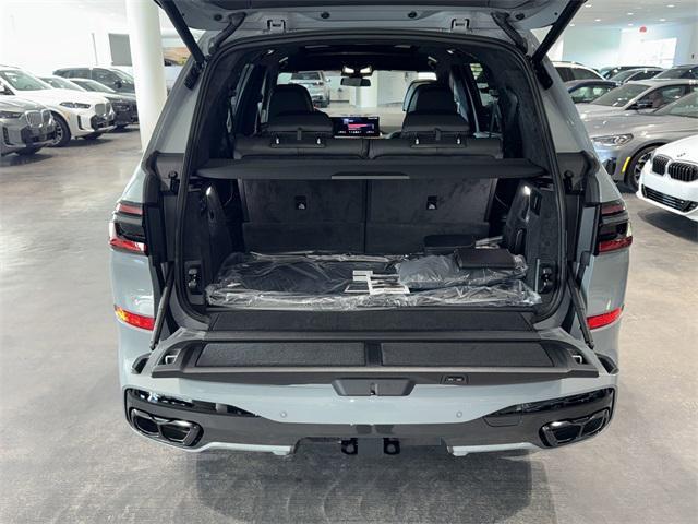 new 2026 BMW X7 car, priced at $127,485