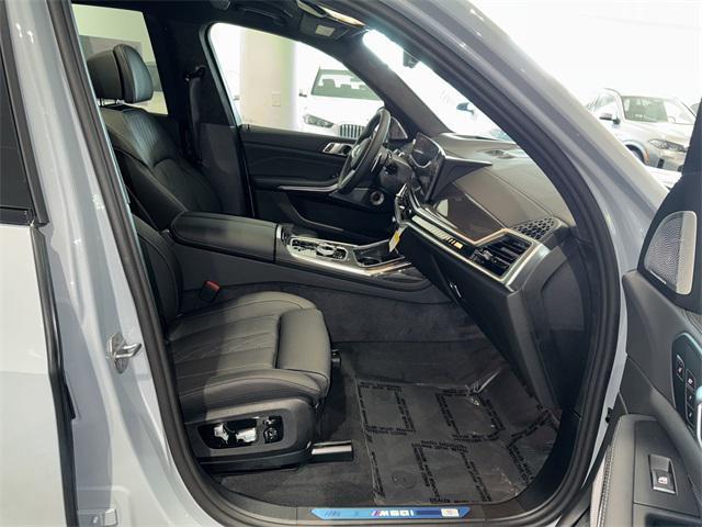 new 2026 BMW X7 car, priced at $127,485