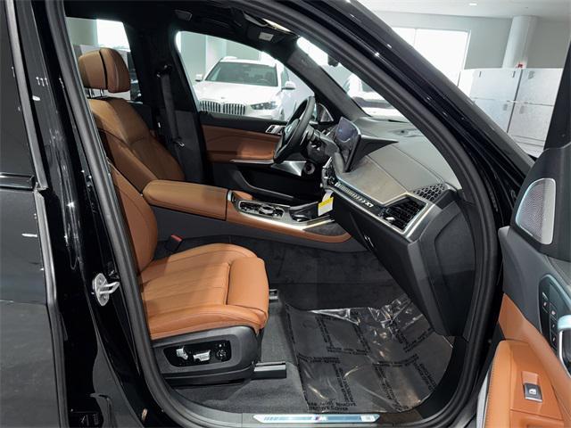 new 2026 BMW X7 car, priced at $104,885